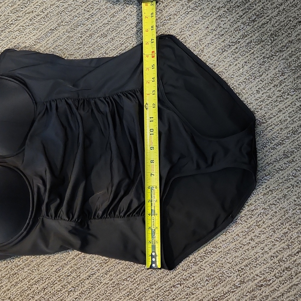 Torrid Underwire Cage Front One Piece Swimsuit Size 1R - Picture 7 of 13